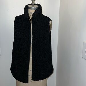 J.Crew Black Boucle Faux Fur Vest with Gold Zipper M Like New